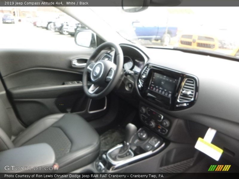 White / Black 2019 Jeep Compass Altitude 4x4