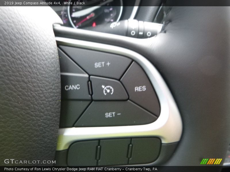 White / Black 2019 Jeep Compass Altitude 4x4