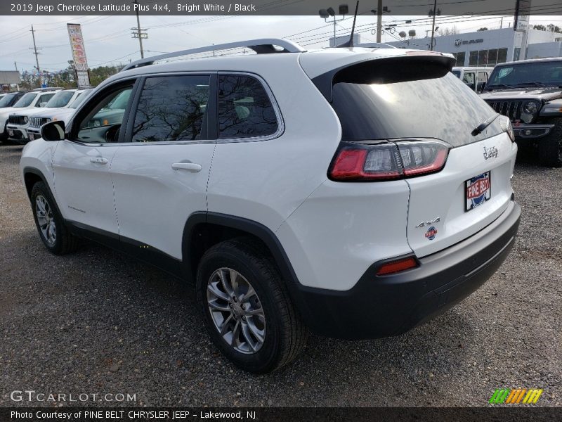 Bright White / Black 2019 Jeep Cherokee Latitude Plus 4x4