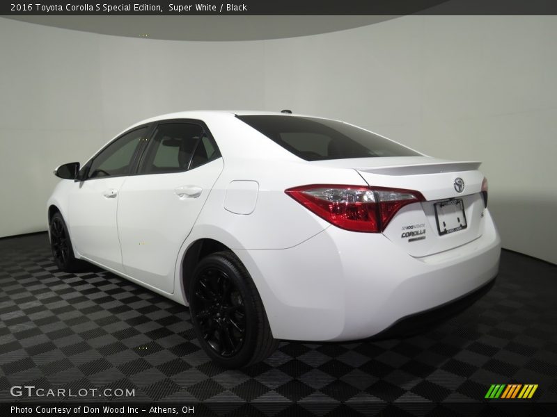 Super White / Black 2016 Toyota Corolla S Special Edition