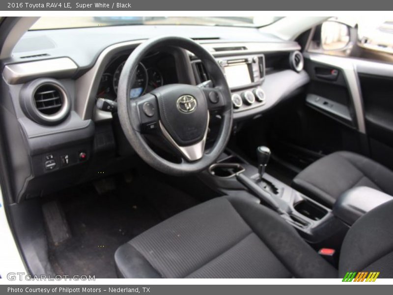 Super White / Black 2016 Toyota RAV4 LE