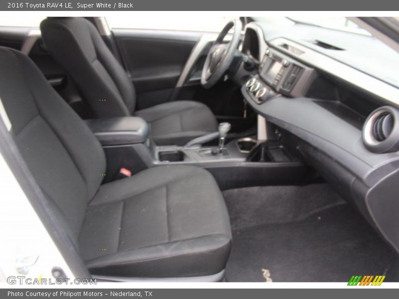 Super White / Black 2016 Toyota RAV4 LE