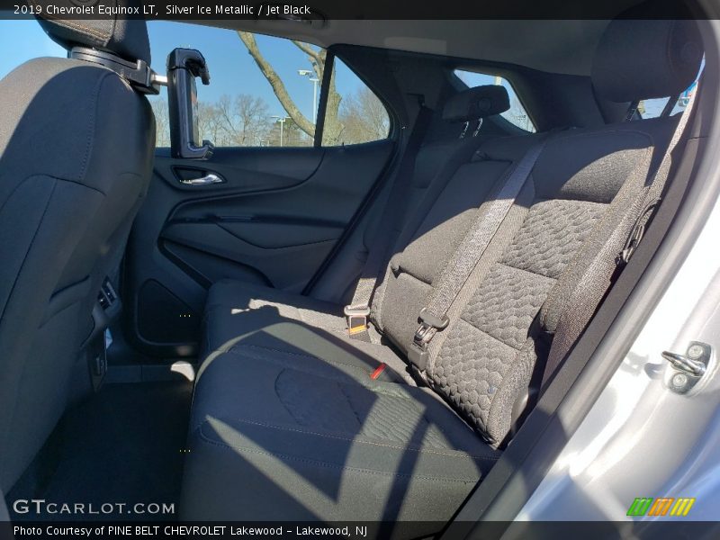 Silver Ice Metallic / Jet Black 2019 Chevrolet Equinox LT
