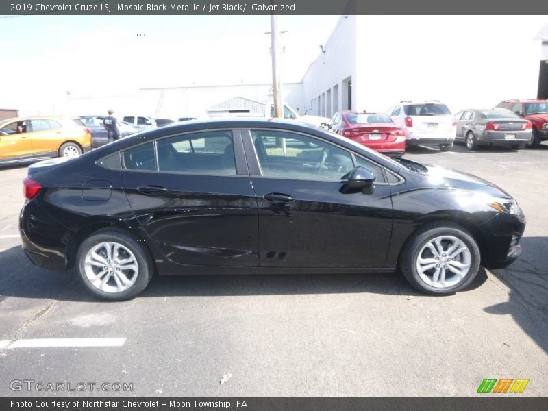 Mosaic Black Metallic / Jet Black/­Galvanized 2019 Chevrolet Cruze LS