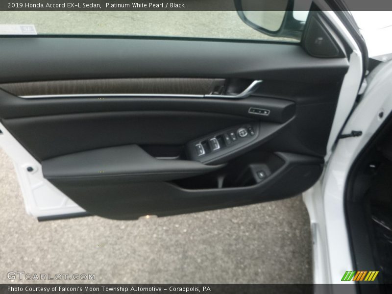 Platinum White Pearl / Black 2019 Honda Accord EX-L Sedan