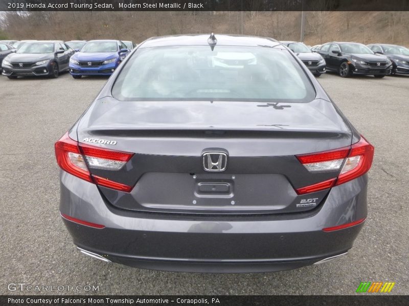 Modern Steel Metallic / Black 2019 Honda Accord Touring Sedan