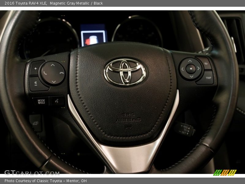 Magnetic Gray Metallic / Black 2016 Toyota RAV4 XLE