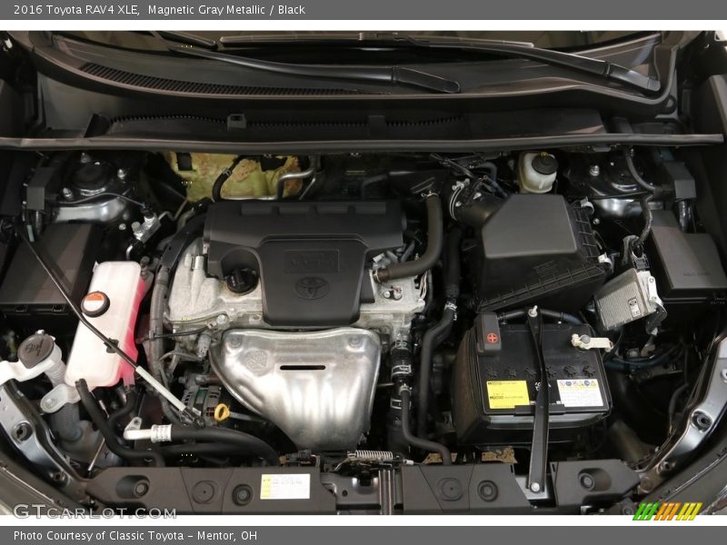Magnetic Gray Metallic / Black 2016 Toyota RAV4 XLE
