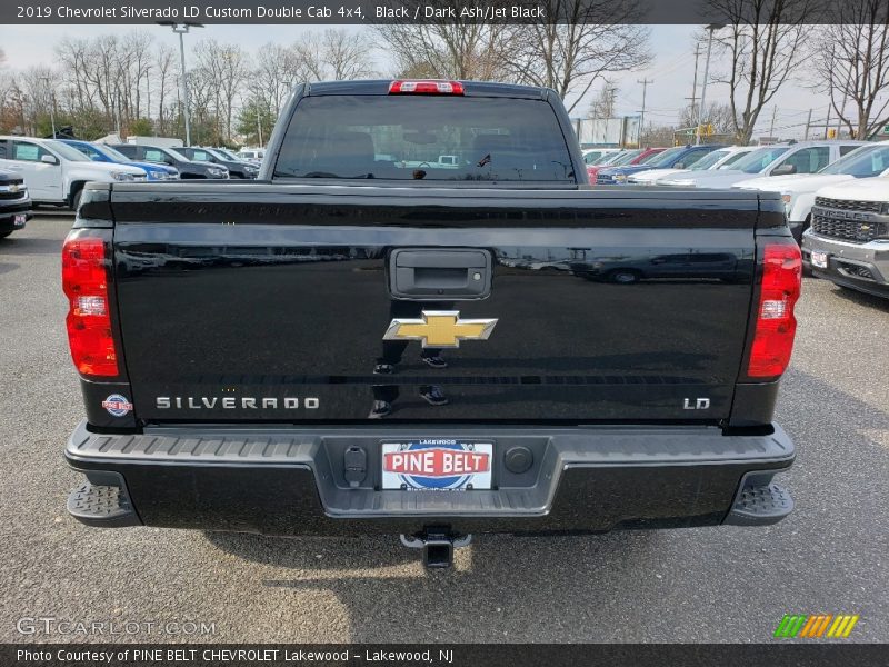 Black / Dark Ash/Jet Black 2019 Chevrolet Silverado LD Custom Double Cab 4x4