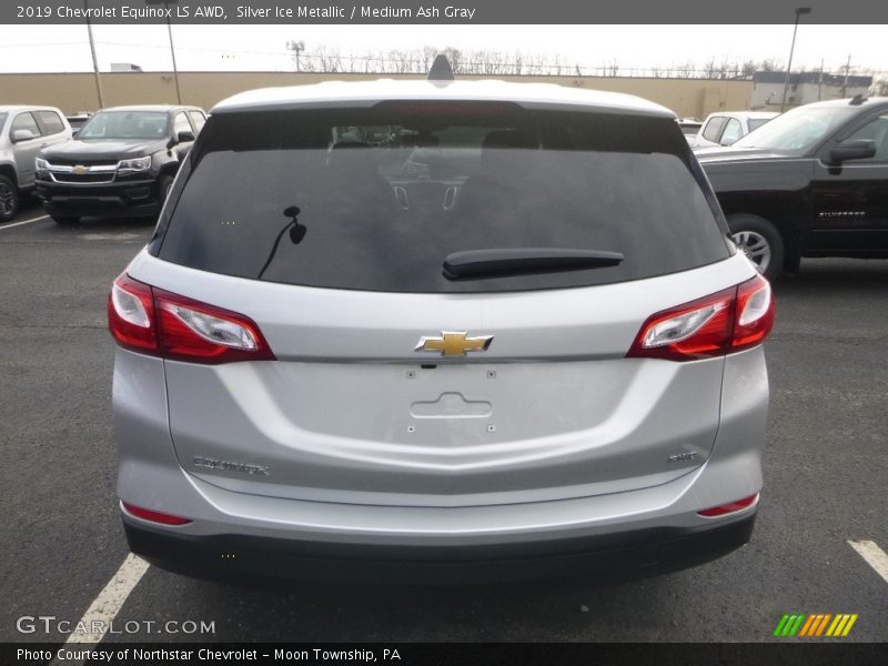 Silver Ice Metallic / Medium Ash Gray 2019 Chevrolet Equinox LS AWD