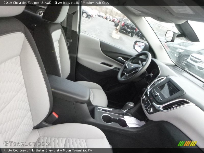 Silver Ice Metallic / Medium Ash Gray 2019 Chevrolet Equinox LS AWD