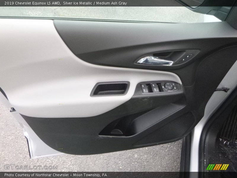 Silver Ice Metallic / Medium Ash Gray 2019 Chevrolet Equinox LS AWD