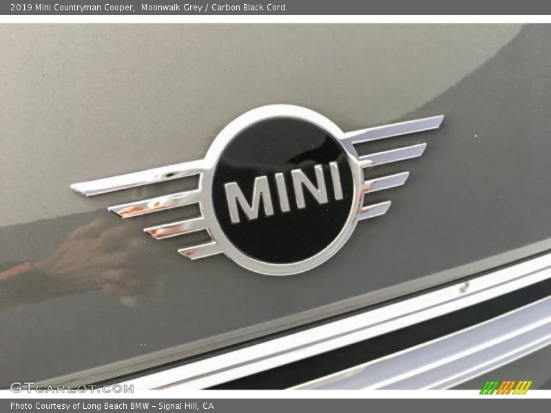 Moonwalk Grey / Carbon Black Cord 2019 Mini Countryman Cooper