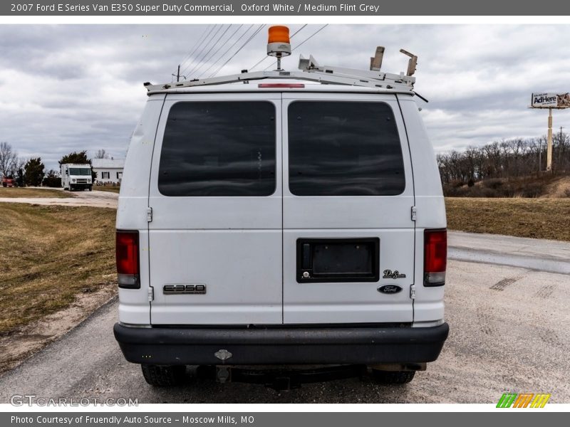 Oxford White / Medium Flint Grey 2007 Ford E Series Van E350 Super Duty Commercial