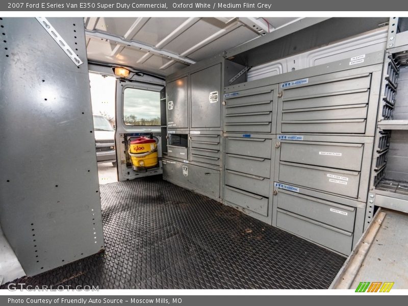 Oxford White / Medium Flint Grey 2007 Ford E Series Van E350 Super Duty Commercial