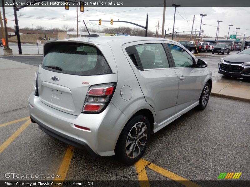 Silver Ice Metallic / Jet Black 2019 Chevrolet Sonic LT Hatchback