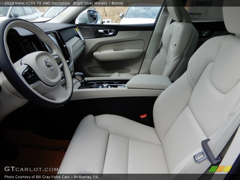 Front Seat of 2019 XC60 T6 AWD Inscription