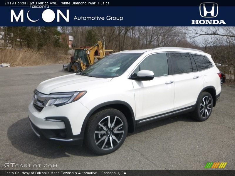 White Diamond Pearl / Beige 2019 Honda Pilot Touring AWD