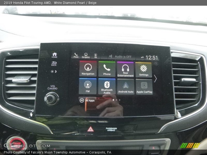 White Diamond Pearl / Beige 2019 Honda Pilot Touring AWD
