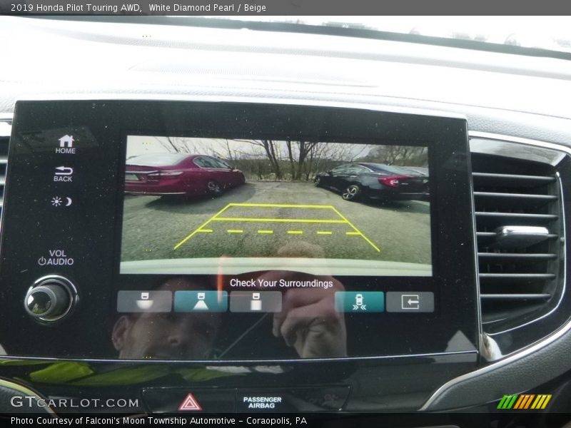 White Diamond Pearl / Beige 2019 Honda Pilot Touring AWD