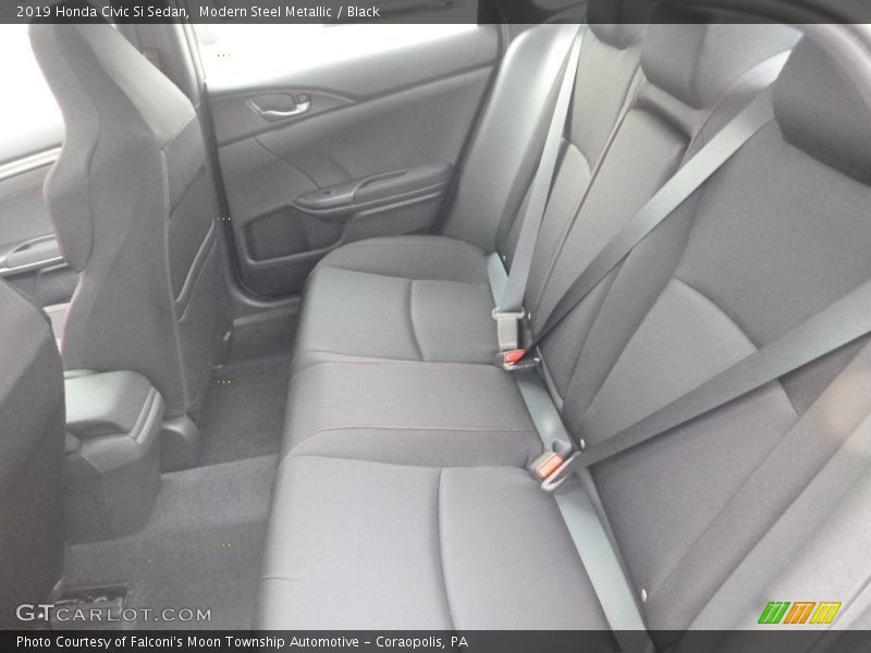 Modern Steel Metallic / Black 2019 Honda Civic Si Sedan