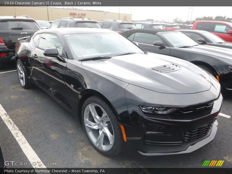 Black / Ceramic White 2019 Chevrolet Camaro SS Coupe