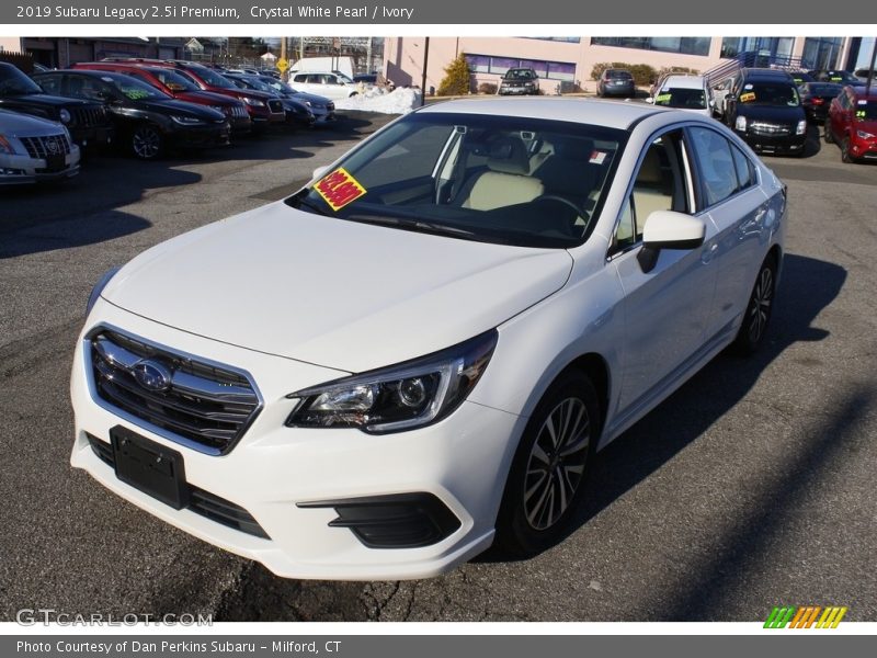 Crystal White Pearl / Ivory 2019 Subaru Legacy 2.5i Premium
