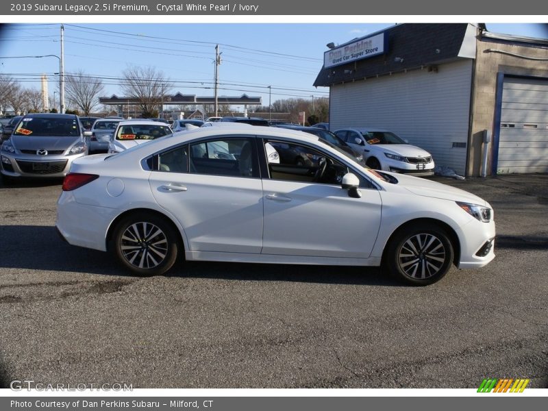 Crystal White Pearl / Ivory 2019 Subaru Legacy 2.5i Premium