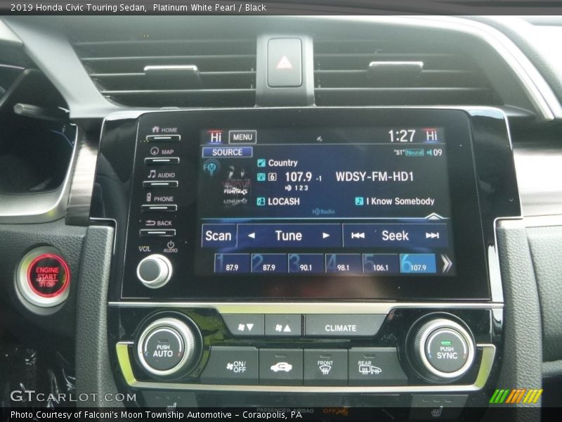 Platinum White Pearl / Black 2019 Honda Civic Touring Sedan