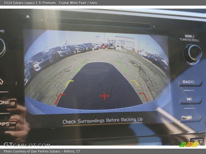Crystal White Pearl / Ivory 2019 Subaru Legacy 2.5i Premium