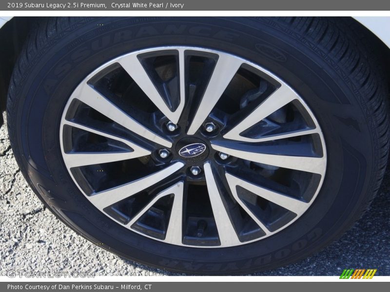 Crystal White Pearl / Ivory 2019 Subaru Legacy 2.5i Premium