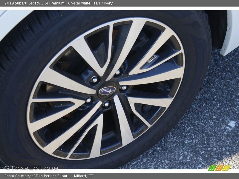 Crystal White Pearl / Ivory 2019 Subaru Legacy 2.5i Premium