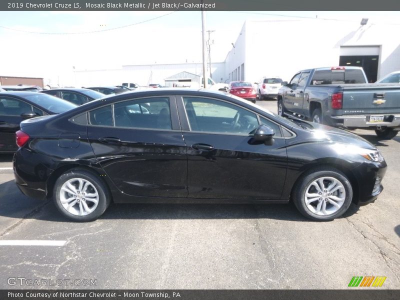 Mosaic Black Metallic / Jet Black/­Galvanized 2019 Chevrolet Cruze LS