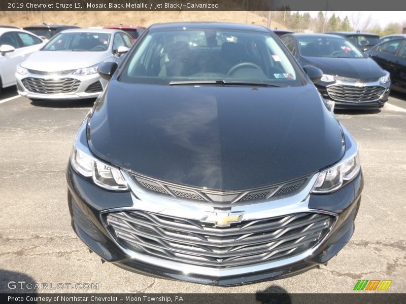 Mosaic Black Metallic / Jet Black/­Galvanized 2019 Chevrolet Cruze LS