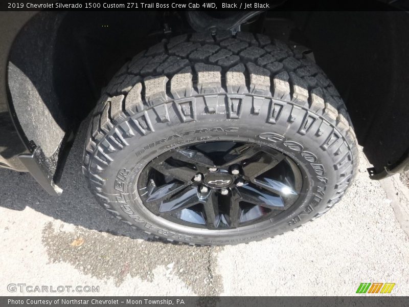 Black / Jet Black 2019 Chevrolet Silverado 1500 Custom Z71 Trail Boss Crew Cab 4WD