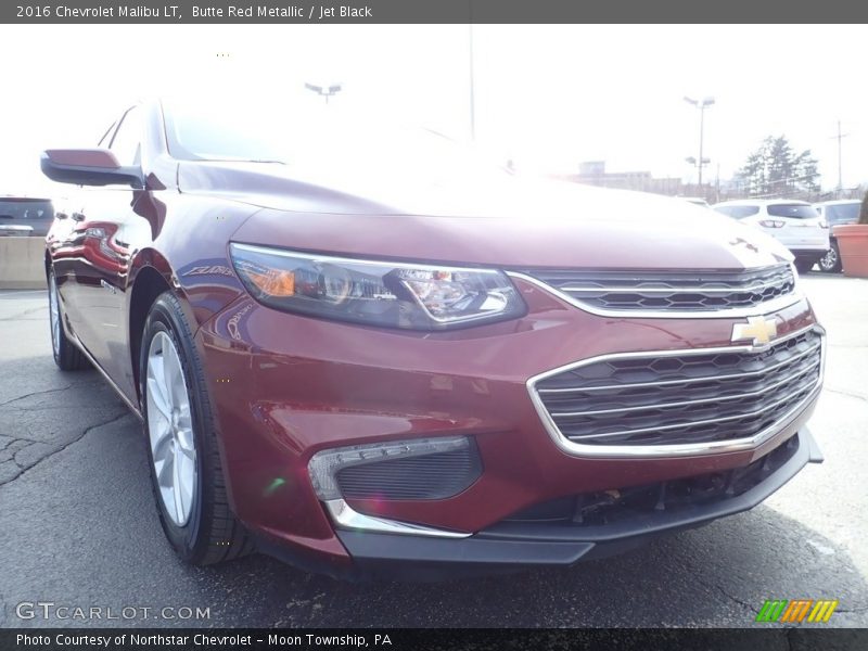 Butte Red Metallic / Jet Black 2016 Chevrolet Malibu LT
