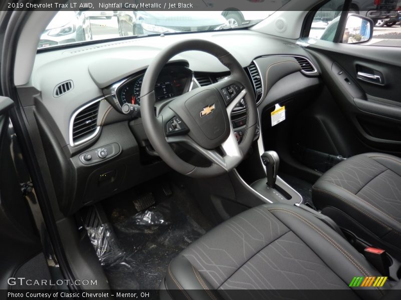 Nightfall Gray Metallic / Jet Black 2019 Chevrolet Trax LT AWD