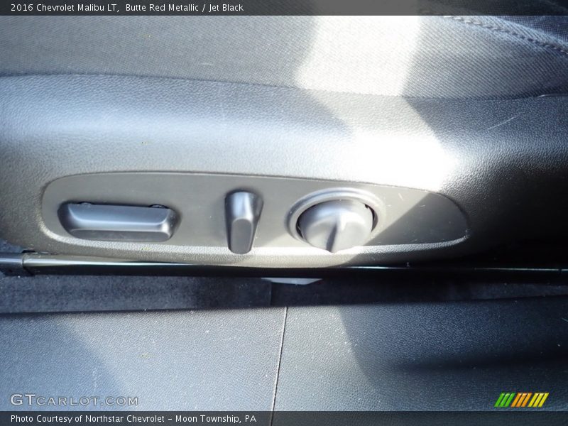 Butte Red Metallic / Jet Black 2016 Chevrolet Malibu LT