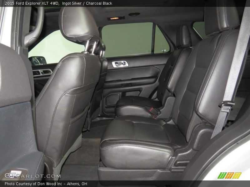 Ingot Silver / Charcoal Black 2015 Ford Explorer XLT 4WD