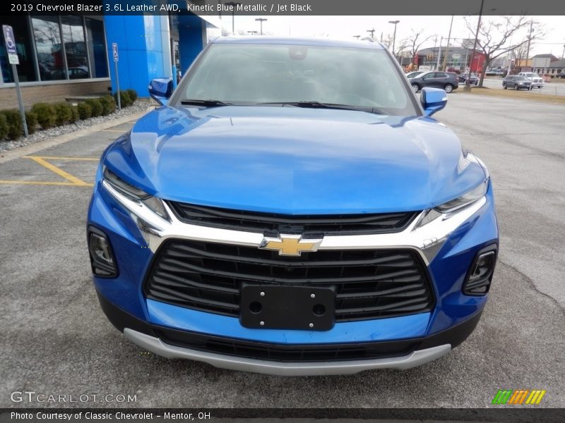 Kinetic Blue Metallic / Jet Black 2019 Chevrolet Blazer 3.6L Leather AWD