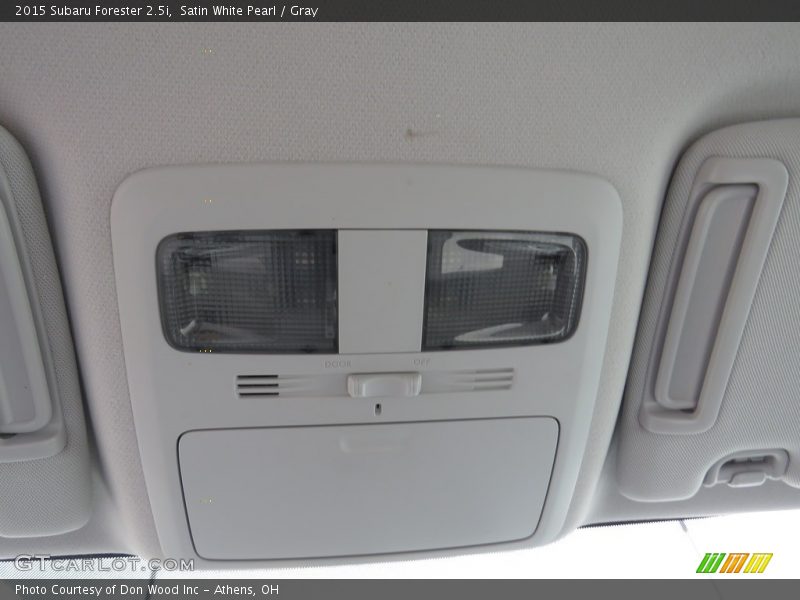 Satin White Pearl / Gray 2015 Subaru Forester 2.5i