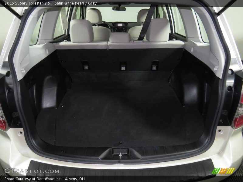 Satin White Pearl / Gray 2015 Subaru Forester 2.5i