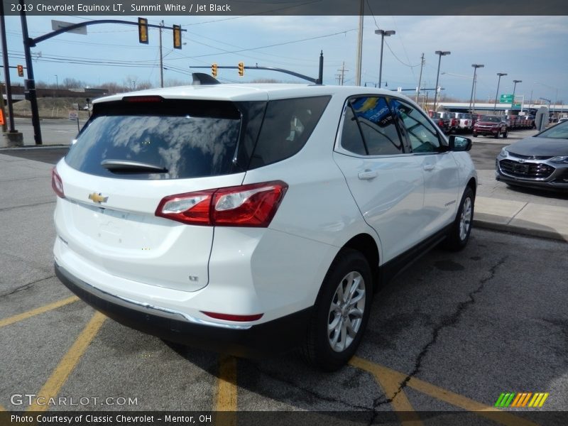 Summit White / Jet Black 2019 Chevrolet Equinox LT