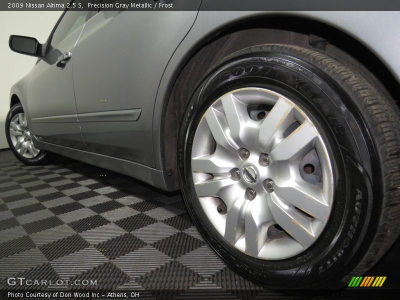 Precision Gray Metallic / Frost 2009 Nissan Altima 2.5 S