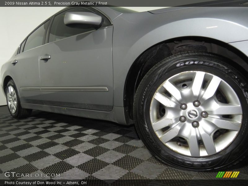 Precision Gray Metallic / Frost 2009 Nissan Altima 2.5 S