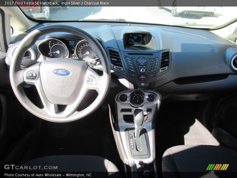 Ingot Silver / Charcoal Black 2017 Ford Fiesta SE Hatchback