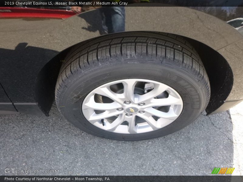 Mosaic Black Metallic / Medium Ash Gray 2019 Chevrolet Equinox LS