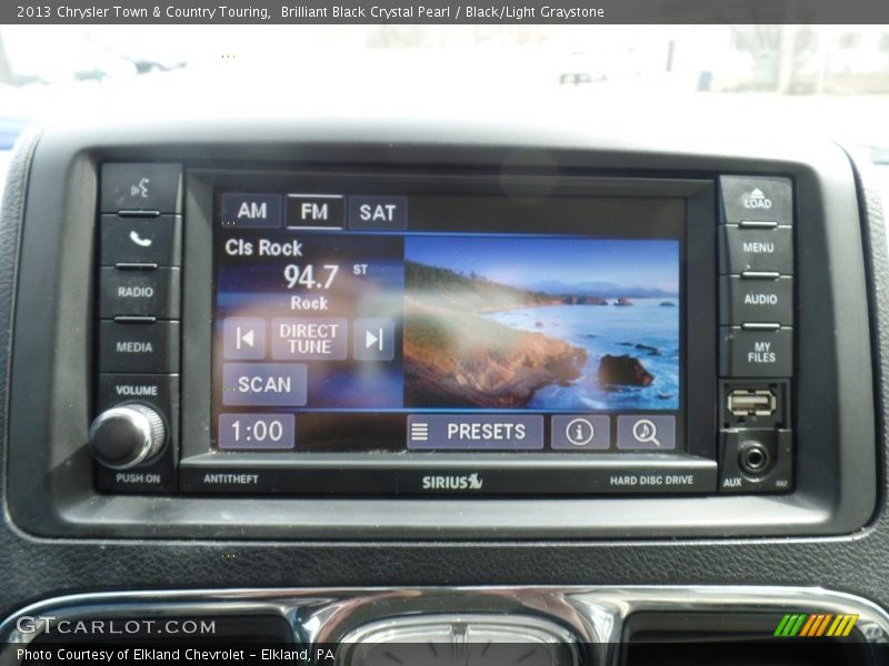 Brilliant Black Crystal Pearl / Black/Light Graystone 2013 Chrysler Town & Country Touring