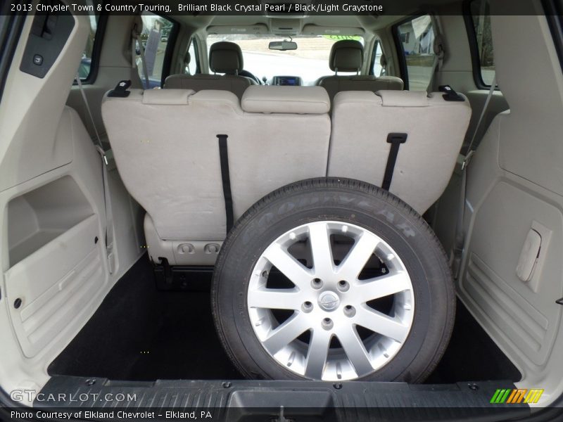 Brilliant Black Crystal Pearl / Black/Light Graystone 2013 Chrysler Town & Country Touring