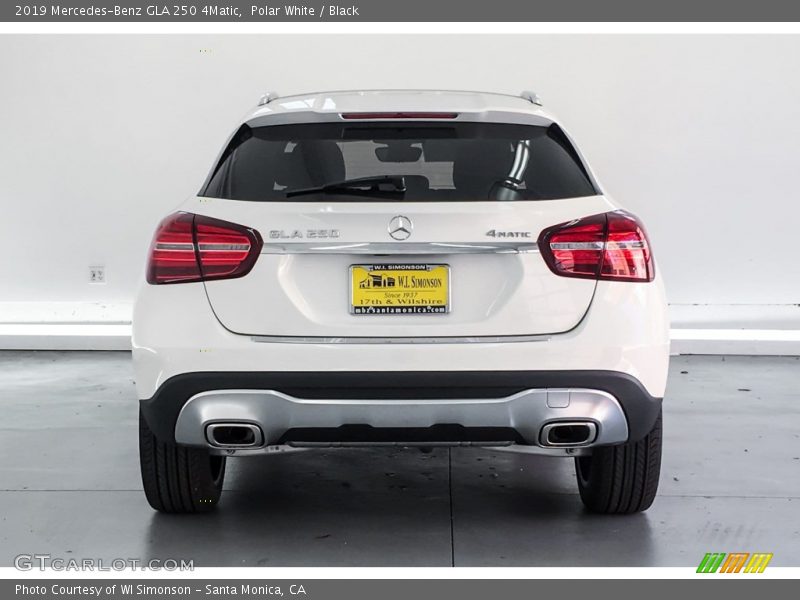 Polar White / Black 2019 Mercedes-Benz GLA 250 4Matic